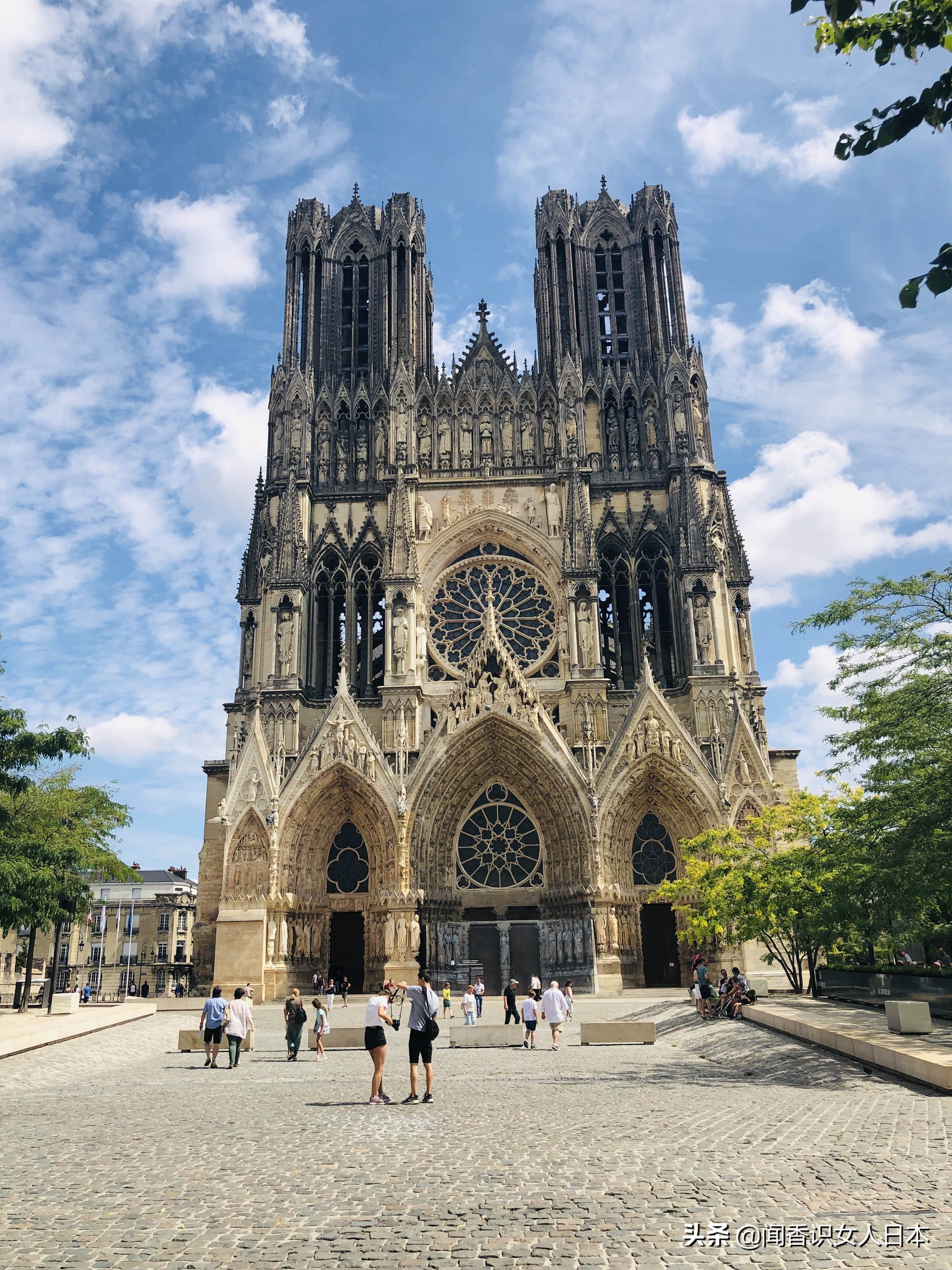 兰斯大教堂巴黎圣母院,最奢华的教堂