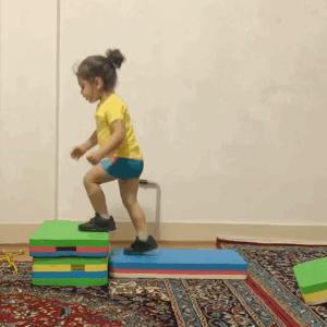 拥有6块腹肌的5岁孩子，人送外号“小泰山”！成年人都要跪了……