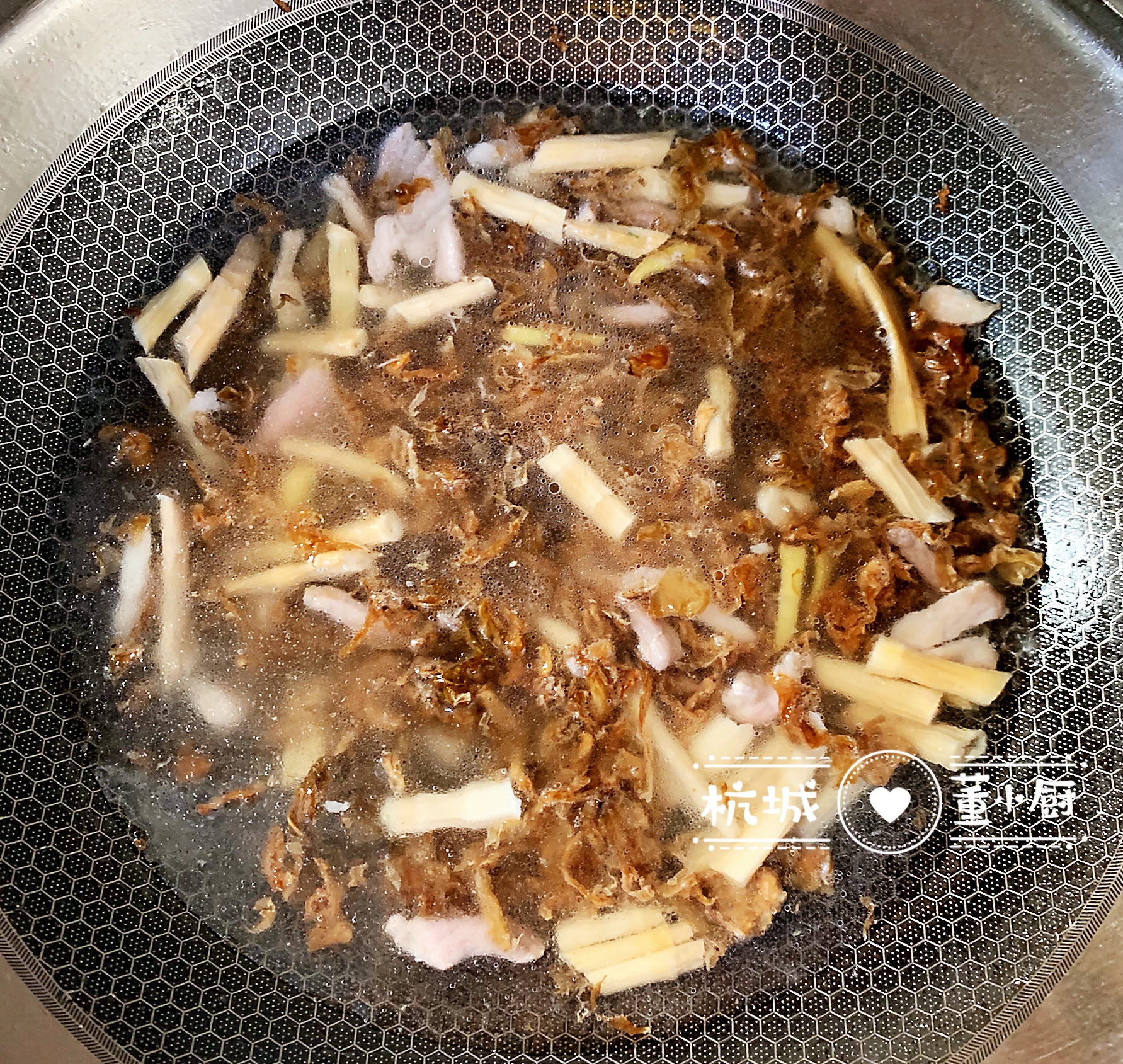 腌菜煨豆腐的做法图片,排骨腌菜烧豆腐的做法大全
