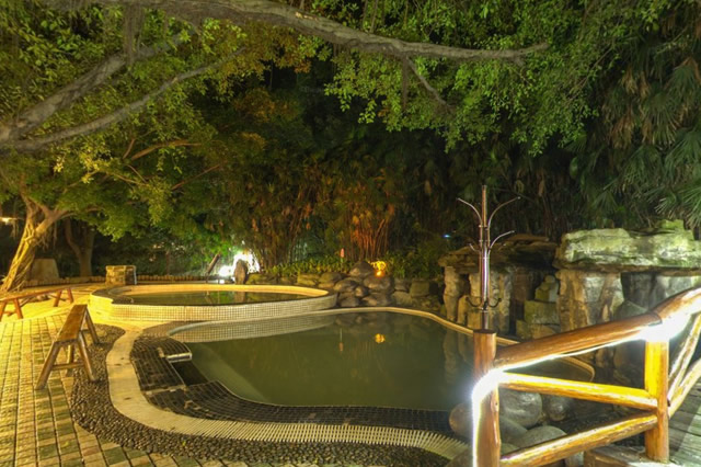 成都周边泡温泉最佳的地方,成都周边泡温泉推荐地方