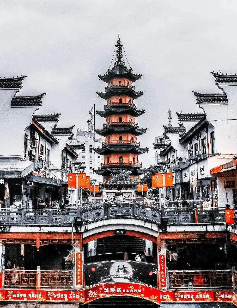 书藏古今港通天下,书藏古今港通天下央视