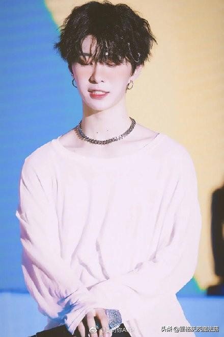 晒伤妆动画人物,写真晒伤妆化妆教程