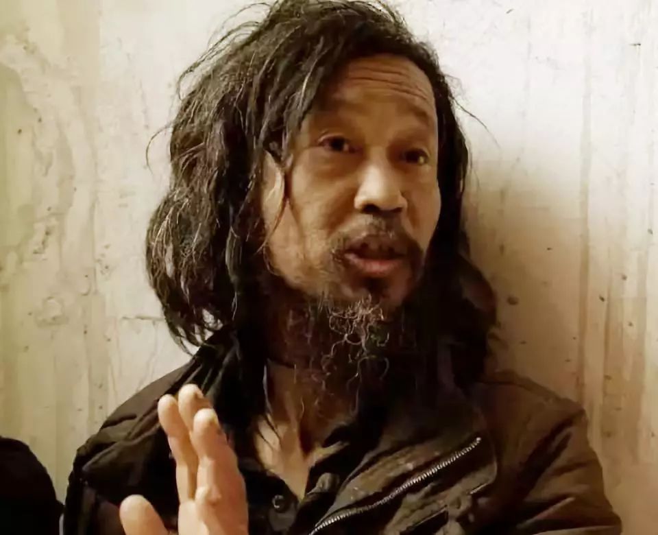 草根在天堂网红在地狱：流浪大师暴富，朱之文遭勒索，庞麦郎遗忘