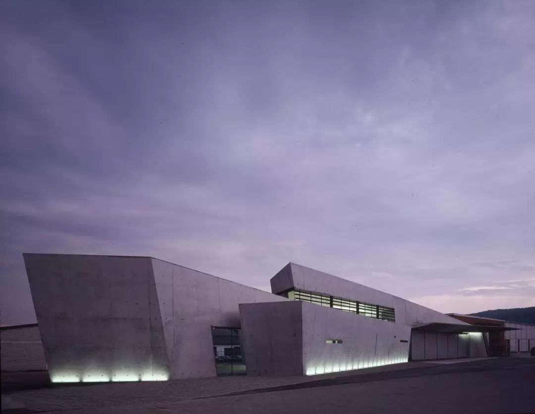 建筑界女魔头扎哈的作品,建筑界女魔头扎哈的设计