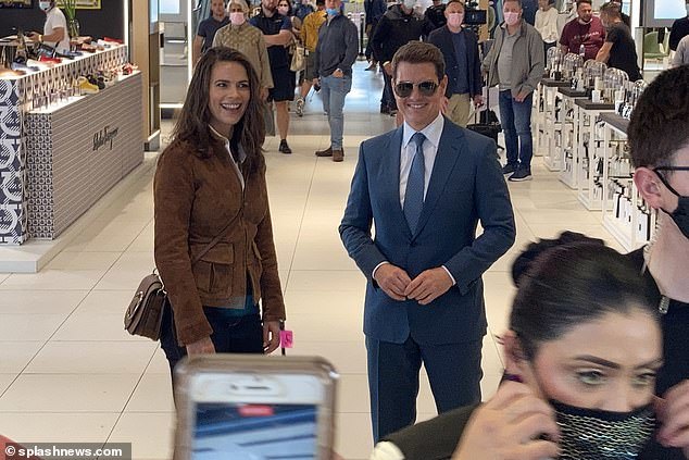 57岁阿汤哥打扮,58岁阿汤哥恋情曝光