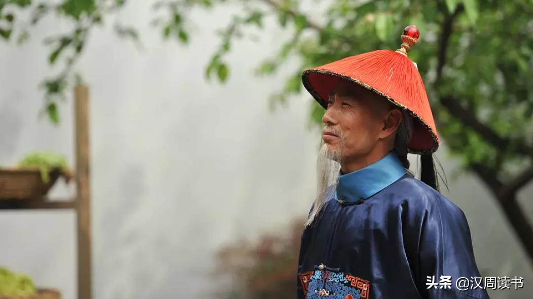 大清*场官**,也是你一个强盗能闯的?