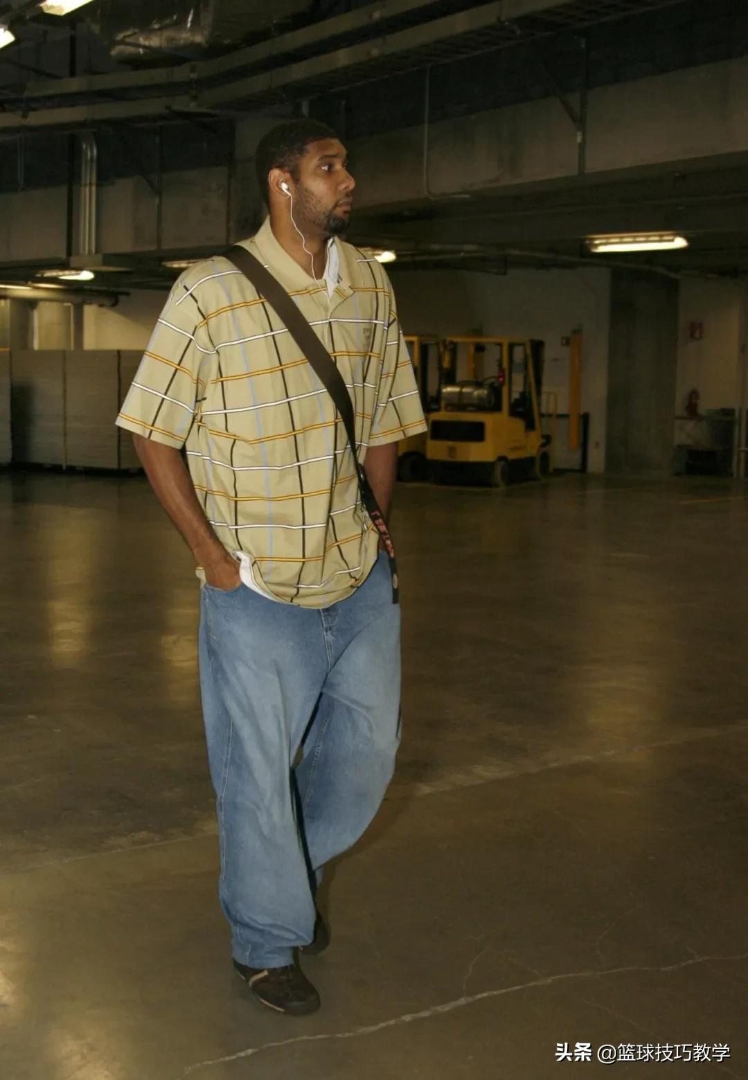 邓肯退出了马刺的助教团队,邓肯退役后马刺培养了谁