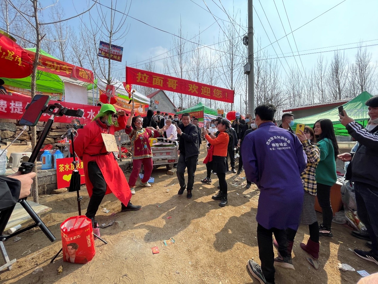 拉面哥被打假,拉面哥被骗原视频