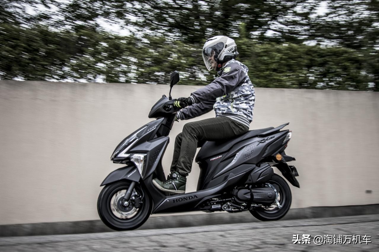 新大洲本田裂行rx125踏板价格,裂行新款rx125abs和uy125视频测评
