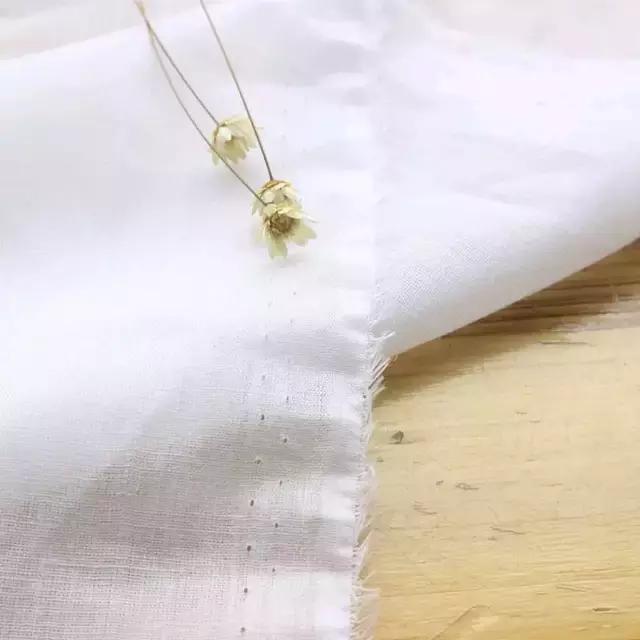 汉服的布料都有哪些,一般汉服什么布料比较舒服