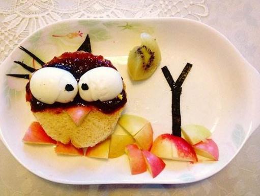 1岁半宝宝每天吃几餐科学,一岁半的宝宝早上吃什么最合适