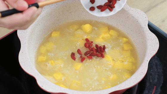 天热了喝什么能防暑降温,天气干燥降火汤怎么喝