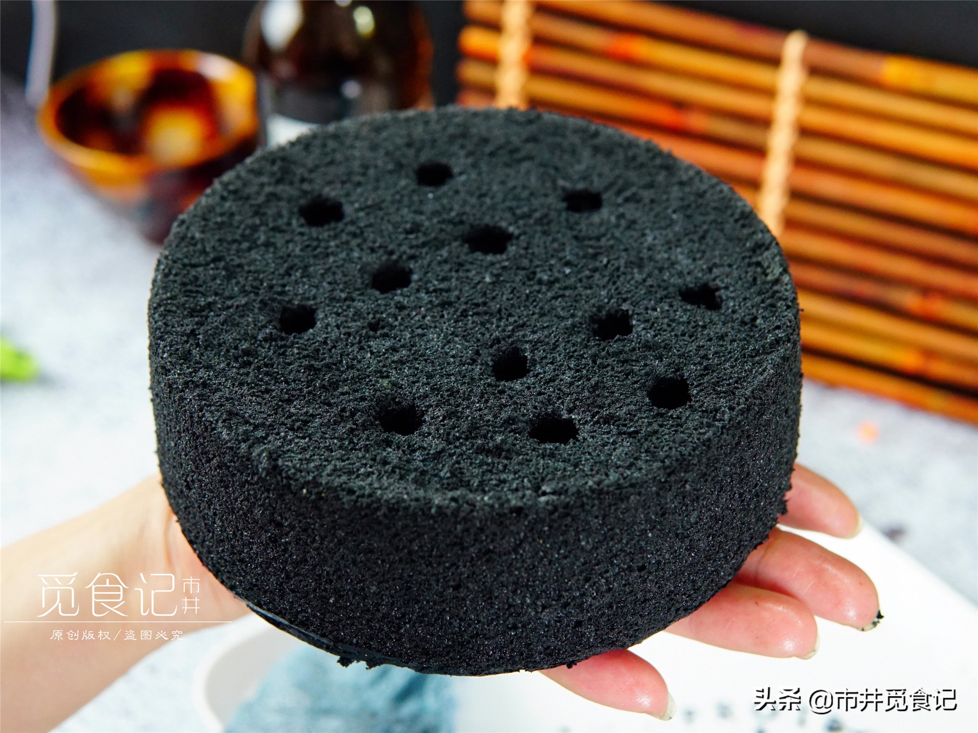 愚人节吃甜品,愚人节吃炸酱面