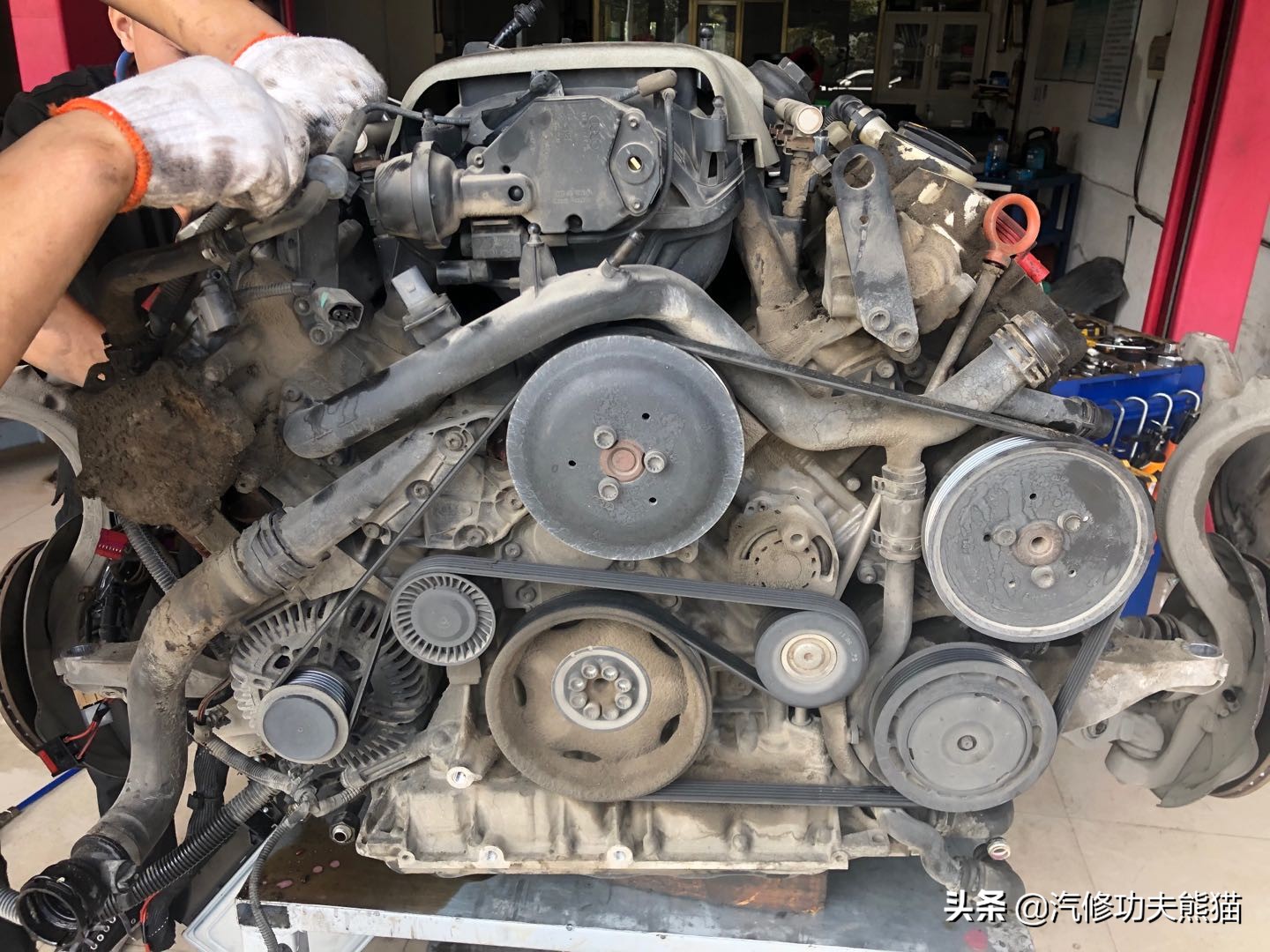 奥迪a6l2.4免拆烧机油处理靠谱吗,奥迪a6l2.4烧机油大修注意事项
