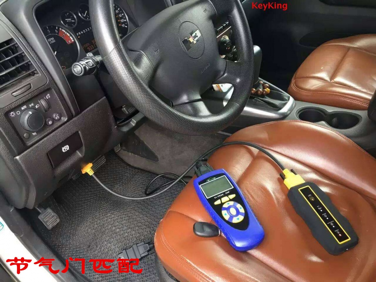 自己动手免拆清洗积碳节气门,如何自己动手清洁节气门