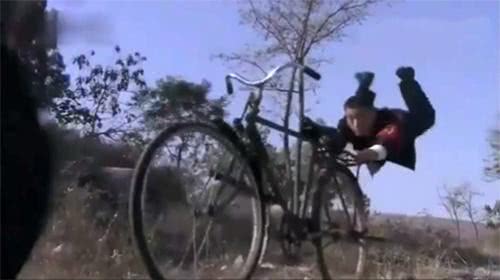 2005年的亮剑全集,亮剑才是真正的抗日神剧