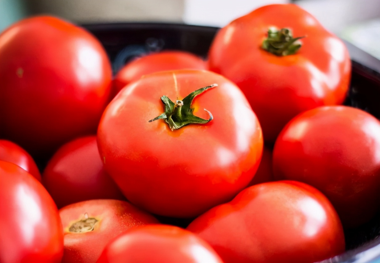 买西红柿的技巧,怎样挑选西红柿才好吃