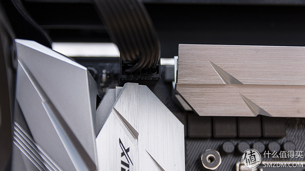 蓝宝石amdrx5804g,amd蓝宝石rx580多少w