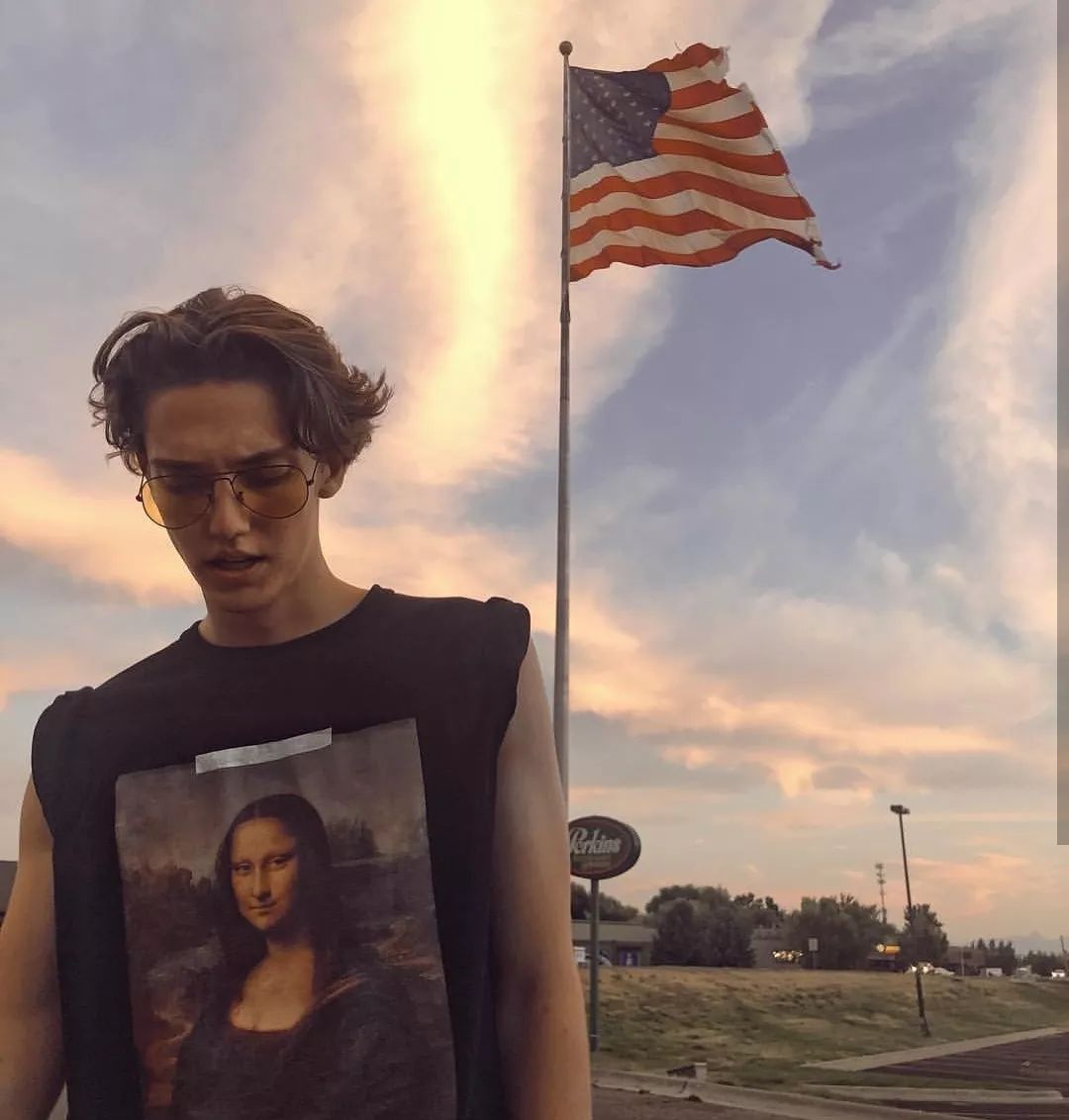 芭蕾朱利安,芭蕾精灵朱利安