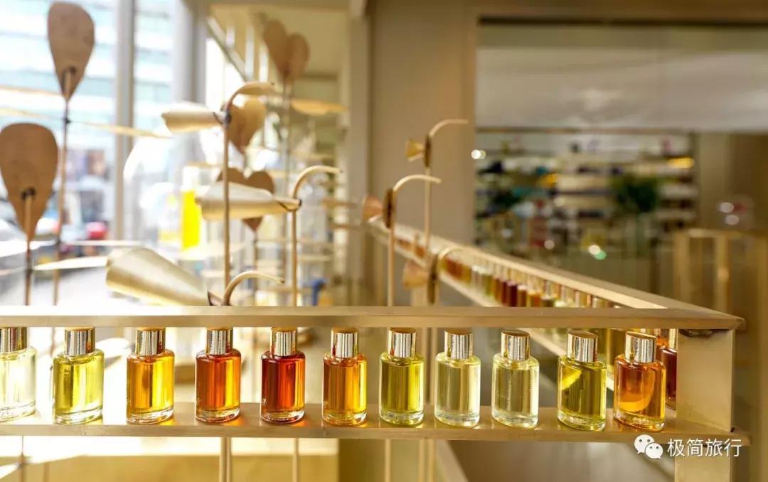 牙刷不消毒再贵的电动牙刷也白搭,牙刷不消毒的危害