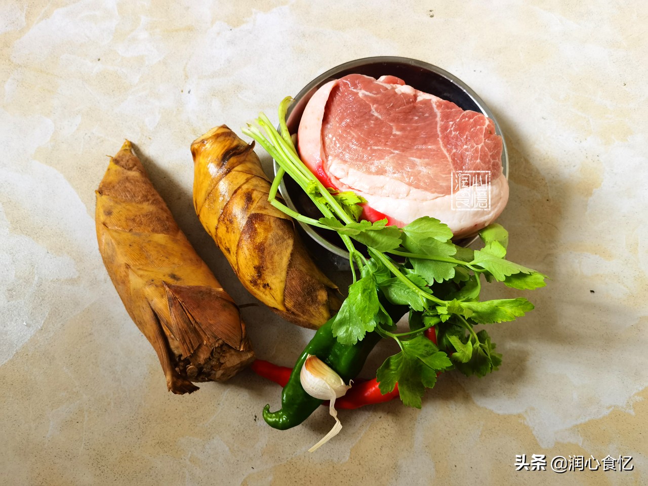 冬笋炒咸菜冬笋要不要焯水,冬笋炖鸡冬笋用不用先焯水