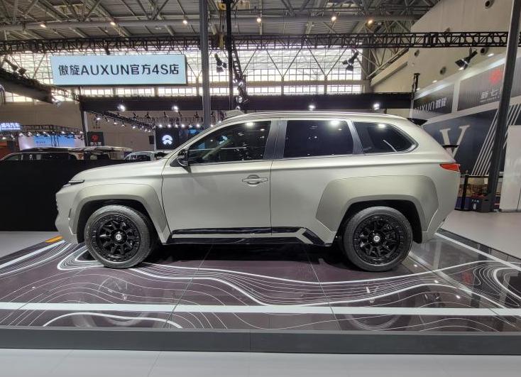 23款三菱欧蓝德外观升级套件,广汽三菱欧蓝德改装视频