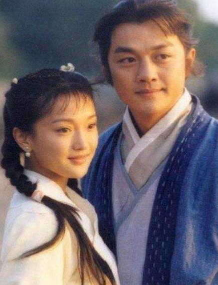 周迅被拒婚最后结局,不完美受害人周迅拒绝陪酒后续