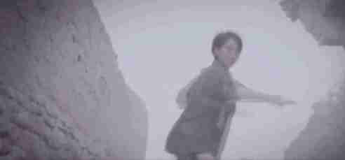 金晨的唯美甜美的写真,眼睛深邃的女星金晨