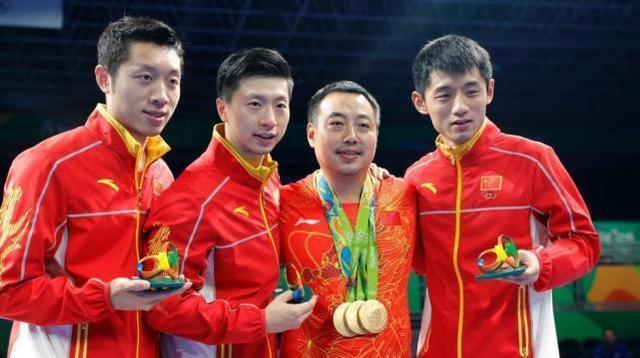 世界杰出华人奖李小龙,世界四大巨星李小龙