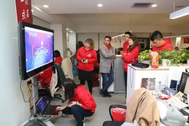 破纪录双11,破800亿天猫双11再次刷新纪录