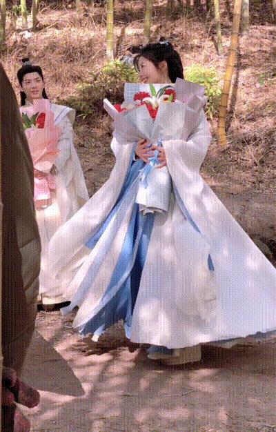 脸很美身材却减分的8位女星,只能看脸不能看身材