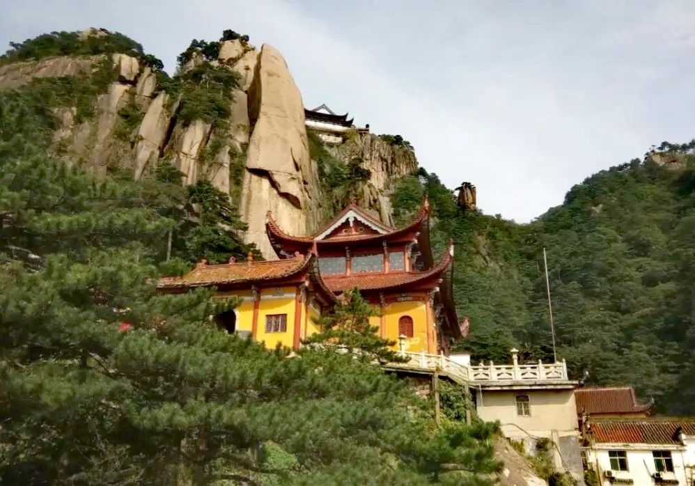 九华山地藏王坛城,九华山地藏王菩萨修行洞