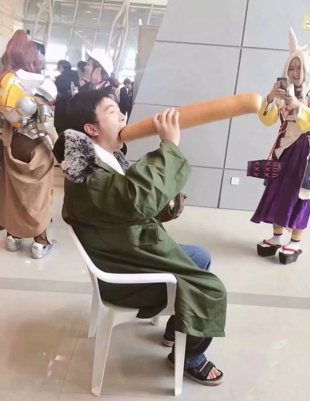 漫展怎么赚钱？门票收入其实只是小意思，真正赚钱的是这几样