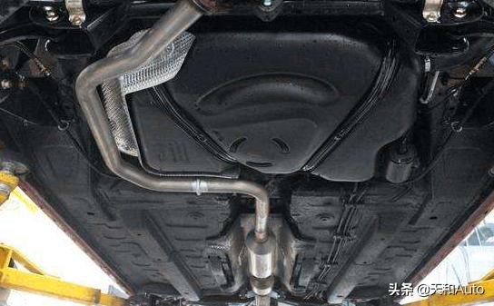 水性底盘装甲对比油性底盘装甲,底盘装甲和装甲漆区别