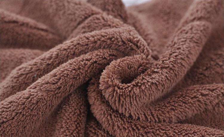 黄金貂绒和仿水貂绒面料的区别,法兰绒和水貂绒面料哪个好