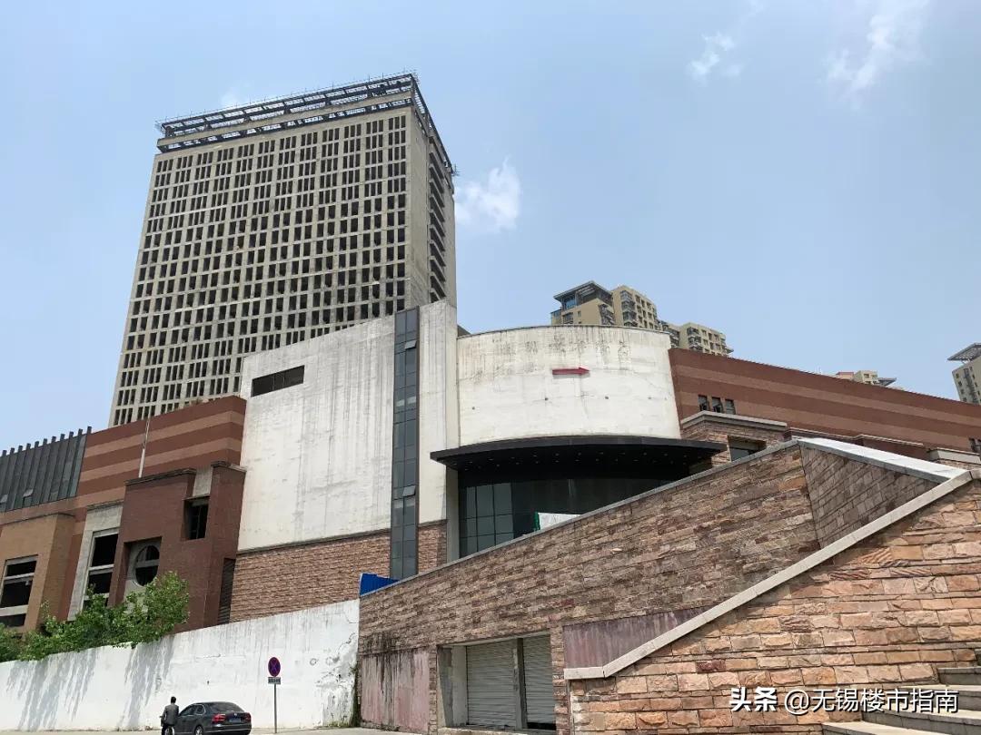 楼盘交付业主好评,交付10年小区