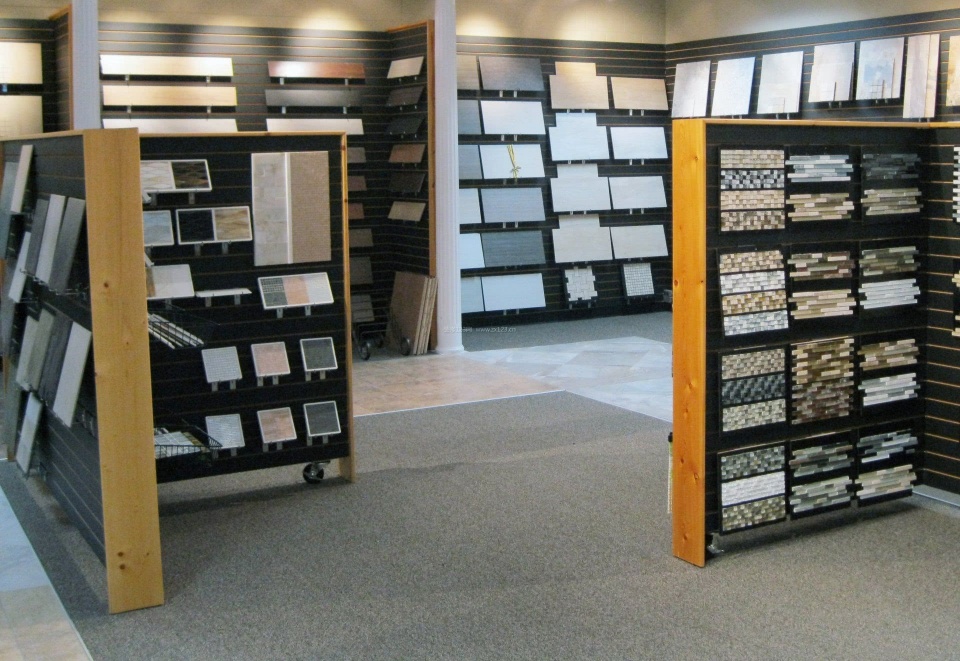 建材行业业务员一年能挣多少钱,建材行业亏损的原因