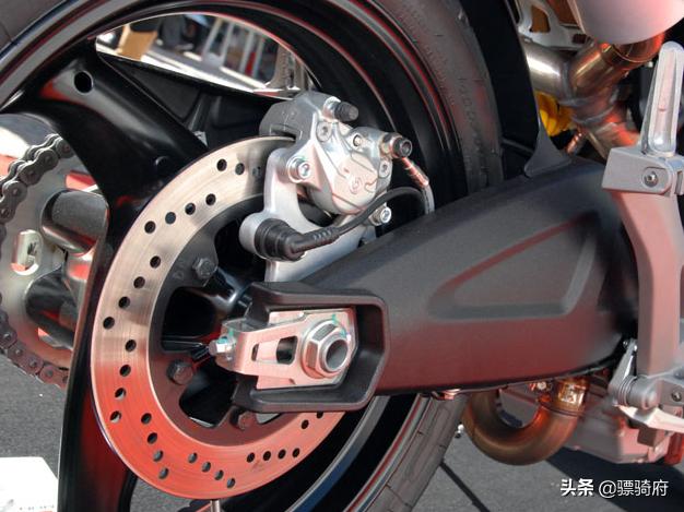 杜卡迪monster79516款,杜卡迪monster797首次亮相