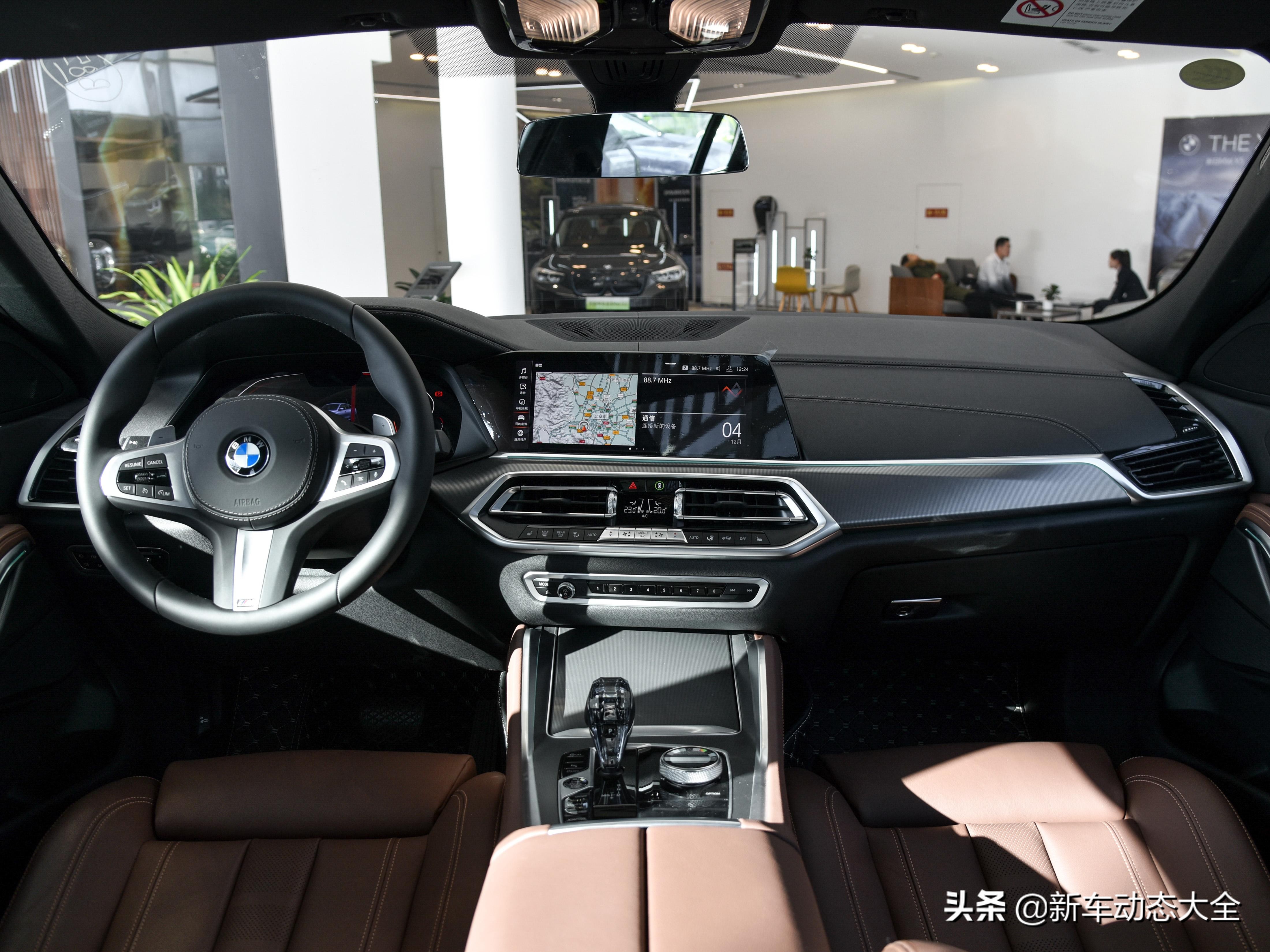 大SUV原装进口，豪华品牌轿跑SUV开创者，实拍宝马X6