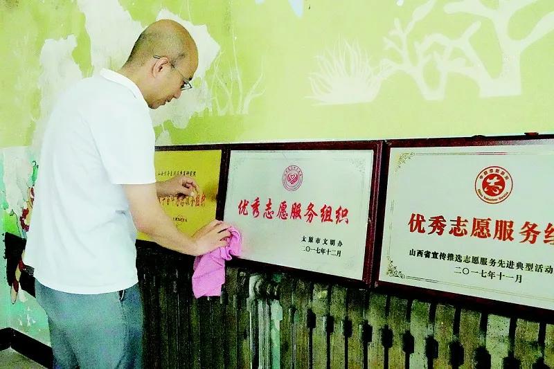 当爹当妈又当老师,当爹当妈当老师