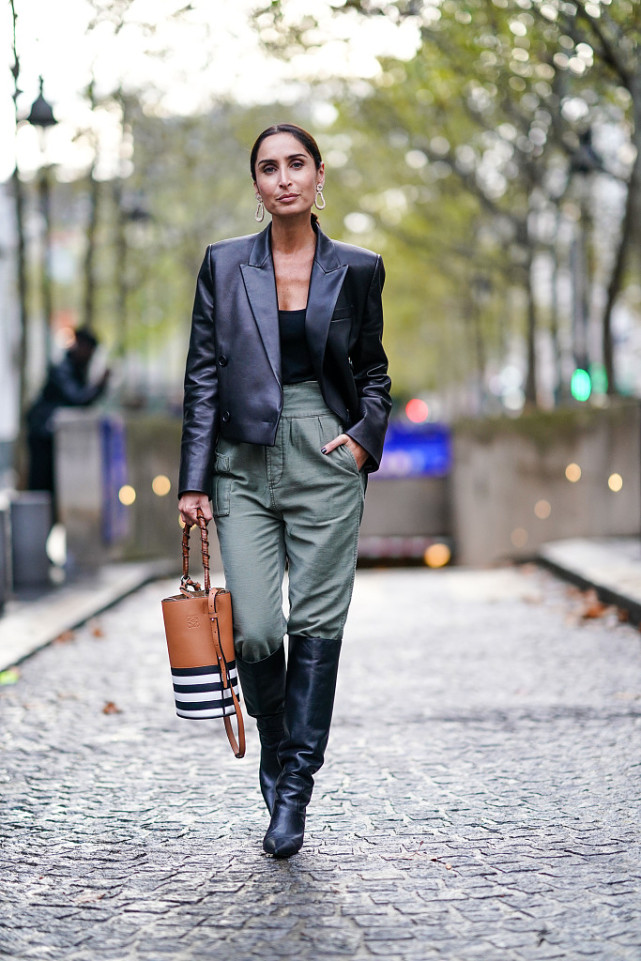 春秋款白色裤装工装裤,工装裤百搭工作裤装女