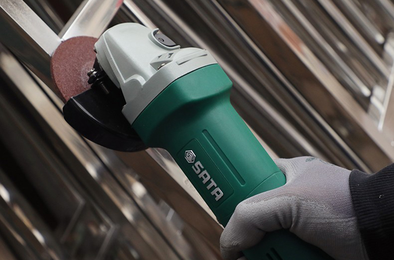 世达51090c角磨机使用方法,世达工具5寸气动角磨机