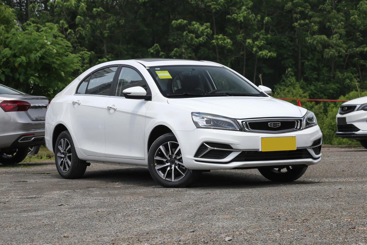 三款工薪族能买的代步车型，配自动挡，省油耐造，最低6.49万