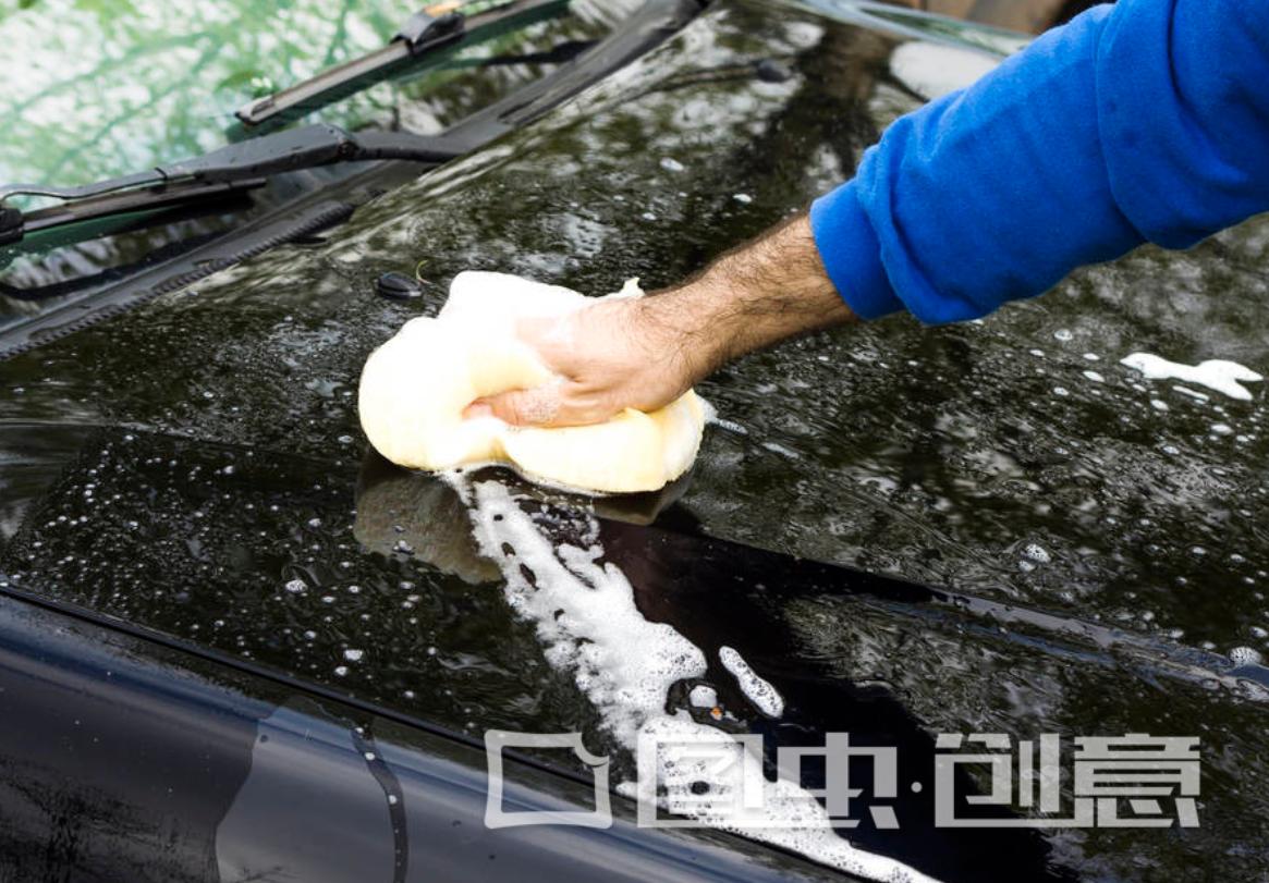 汽车漆面静电灰怎么去除,汽车漆面容易沾灰