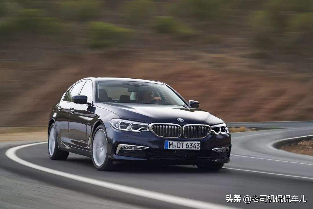 家庭年入30万买什么样的车,30万可以买到什么样的宝马5系