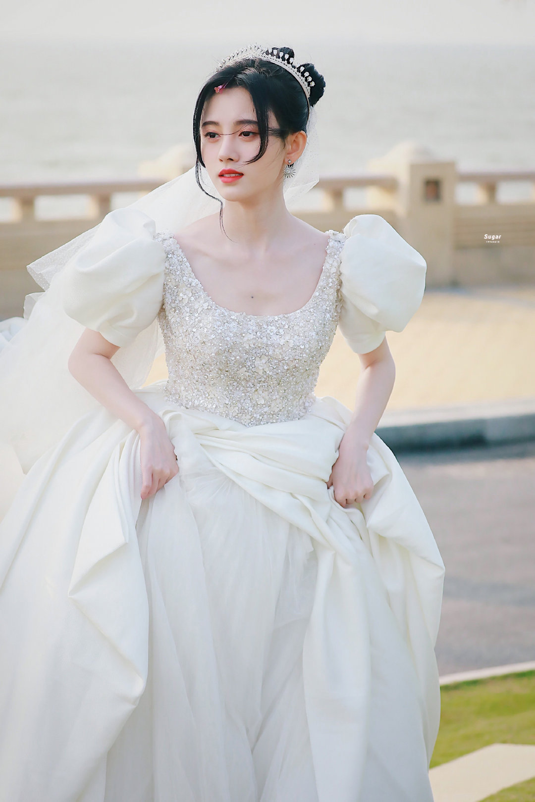 试问女生们，你们哪个能躲得了“婚纱的诱惑”呢？