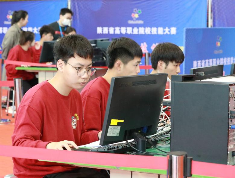 本科毕业十大高薪专业出炉,十大本科就业率最高的专业推荐