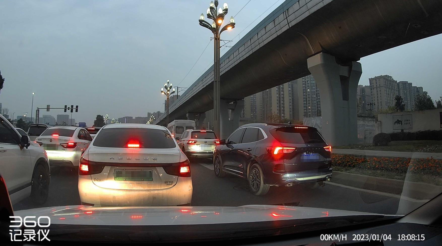 盯盯拍mini5和海康威视c6pro,360行车记录仪g3003k对比海康威视