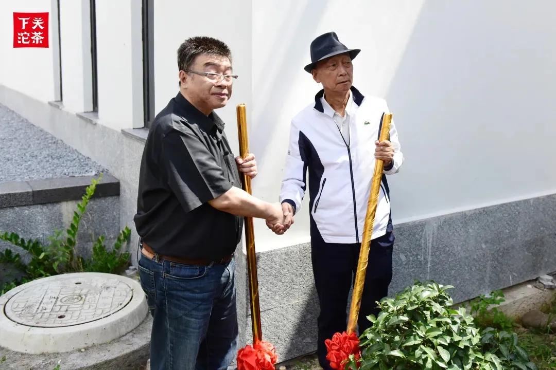 邱毅先生视频,蒋德志下关沱茶