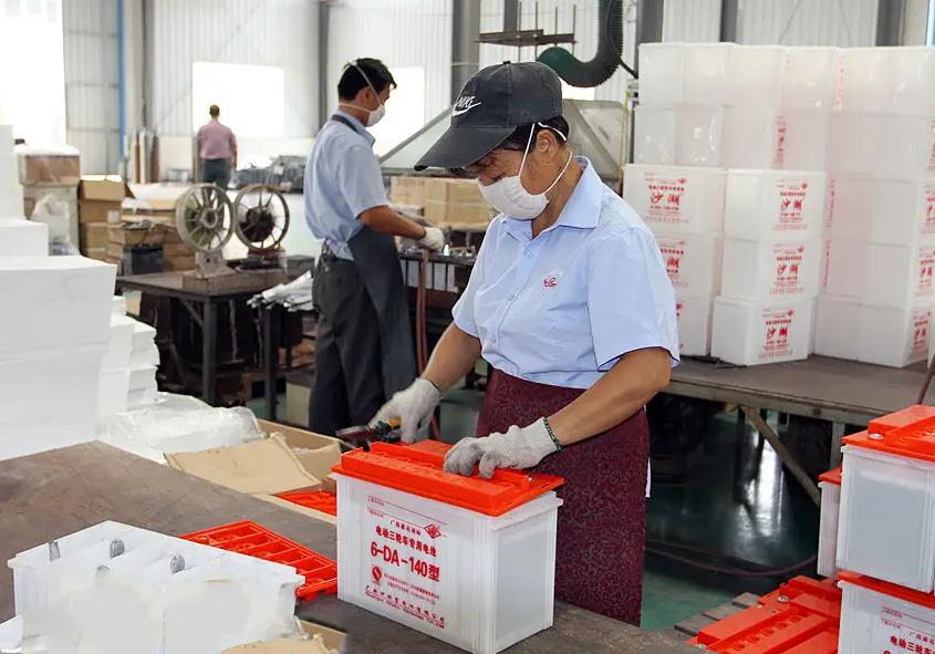 铅酸石墨烯电池好还是锂电池好,锂电池石墨烯电池铅酸电池哪个好